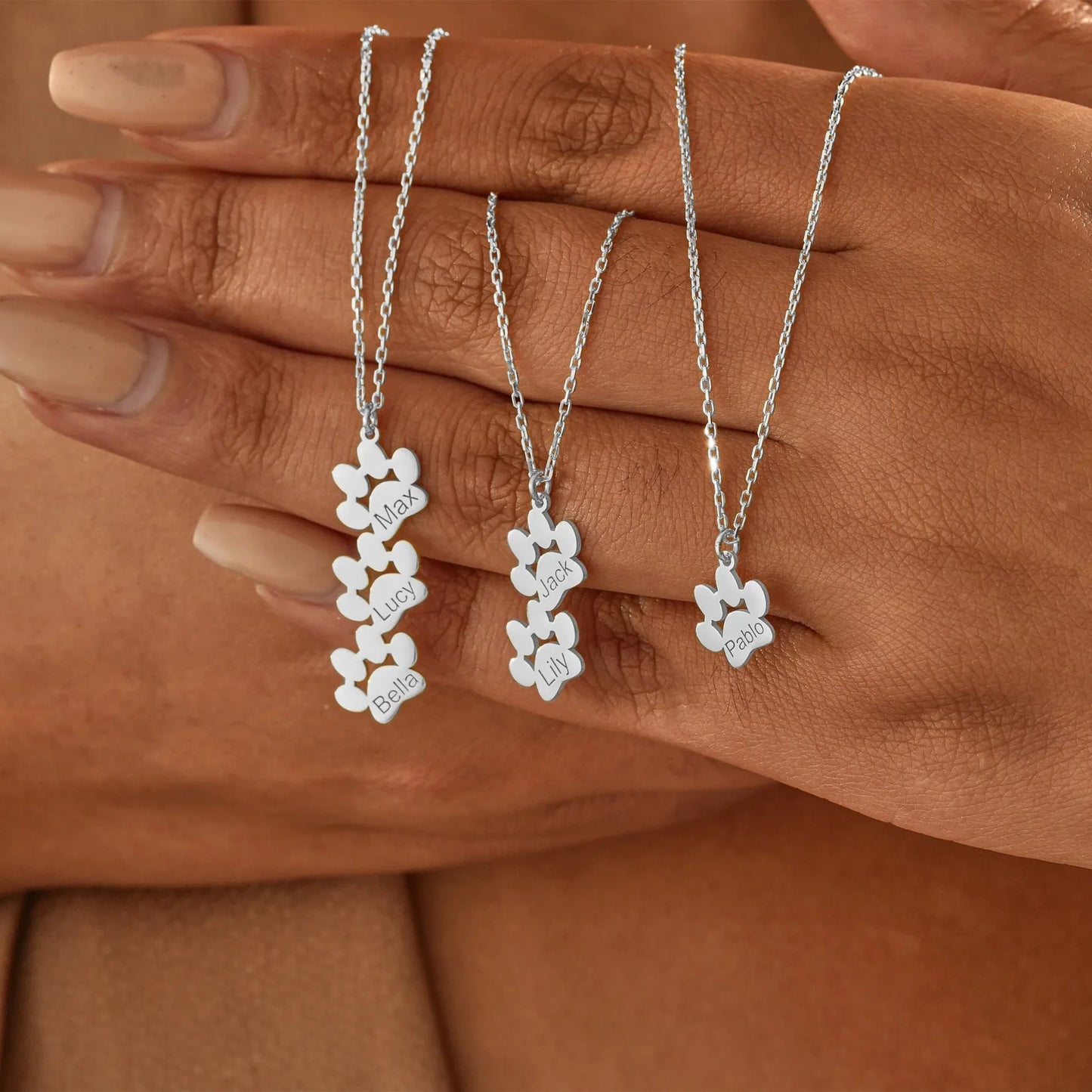 Personalisierte Halskette mit Pfotennamen