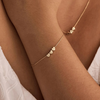 Personalisiertes Herz Initial Armband