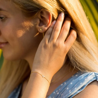 Personalisiertes Armband mit seitlichem Initial